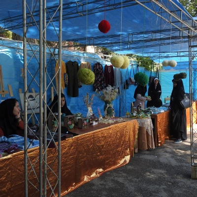 برپایی نمایشگاه و بازارچه آثار فرهنگی هنری سراهای دانشجویی 3