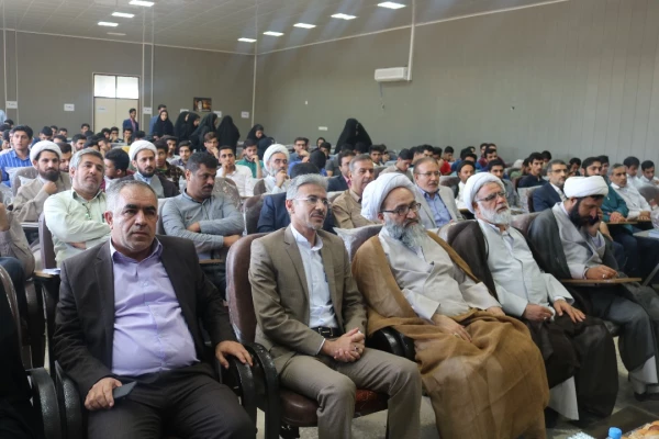 آیین تکریم و معارفه مسئول دفتر نهاد نمایندگی مقام معظم رهبری استان خوزستان انجام شد 4