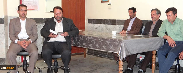 دکتر محمودلو در مراسم تقدیر از مسئولان روابط عمومی بیان کرد:

روابط عمومی چشم سازمان است
 2