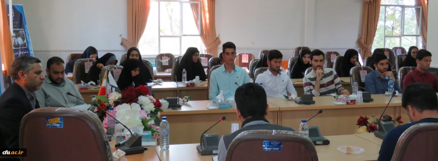 در دانشگاه فرهنگیان استان مرکزی انجام شد:

نشست روشنگری،بصیرتی با محوریت سربازان گمنام امام زمان (عج)
 2