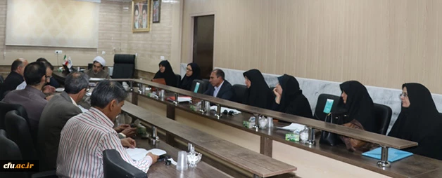 در بیست و دومین شورای پژوهشی دانشگاه فرهنگیان استان کرمان مقرر گردید:

اعلام فراخوان استادان برای تشکیل هیأت تحریریه نشریه علمی "پژوهش در آموزش ابتدایی" 3