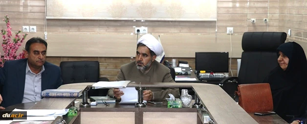 در بیست و دومین شورای پژوهشی دانشگاه فرهنگیان استان کرمان مقرر گردید:

اعلام فراخوان استادان برای تشکیل هیأت تحریریه نشریه علمی "پژوهش در آموزش ابتدایی" 5