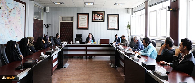 دکتر خنیفر در دیدار با کارکنان معاونت پژوهش و فناوری تاکید کرد:

برنامه ریزی دانشگاه برای گرامیداشت یکصدمین سال تاسیس تربیت معلم در کشور 2