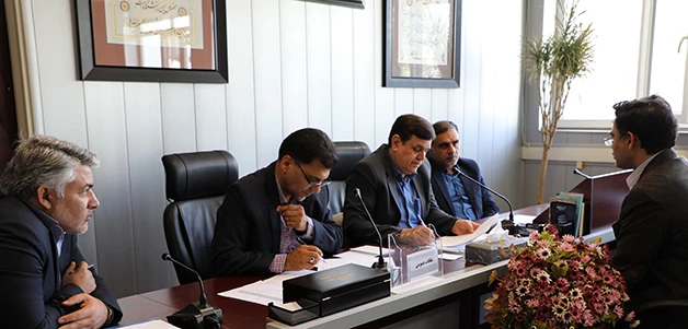 نخستین دیدار و ملاقات عمومی مراجعین  با رئیس دانشگاه  2