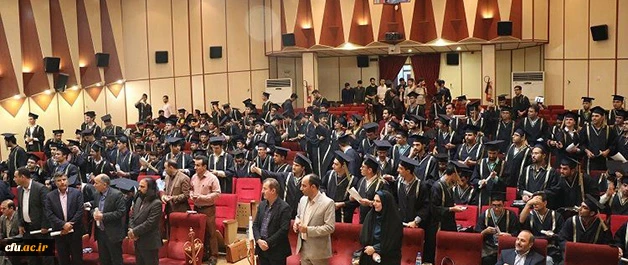 با حضور مدیر امور پردیس های استان اصفهان برگزار شد:

جشن دانش آموختگی دانشجومعلمان ورودی 93 پردیس شهید باهنر اصفهان
 4