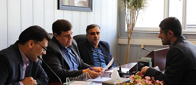 نخستین دیدار و ملاقات عمومی مراجعین  با رئیس دانشگاه 2