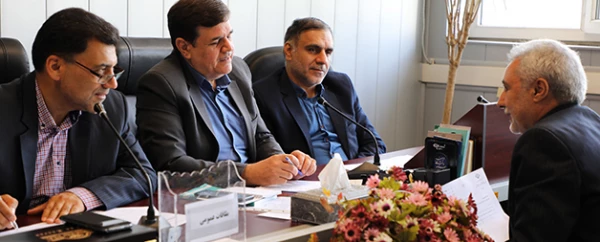 نخستین دیدار و ملاقات عمومی مراجعین  با رئیس دانشگاه 4