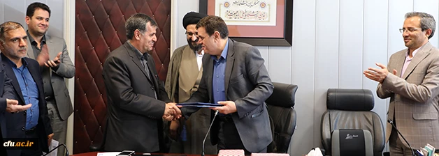 دکتر خنیفر در مراسم تودیع و معارفه معاون پژوهشی دانشگاه فرهنگیان عنوان کرد:

ضرورت اصلاح سرفصل های آموزشی و غنی سازی علمی دروس پژوهش در دانشگاه 4