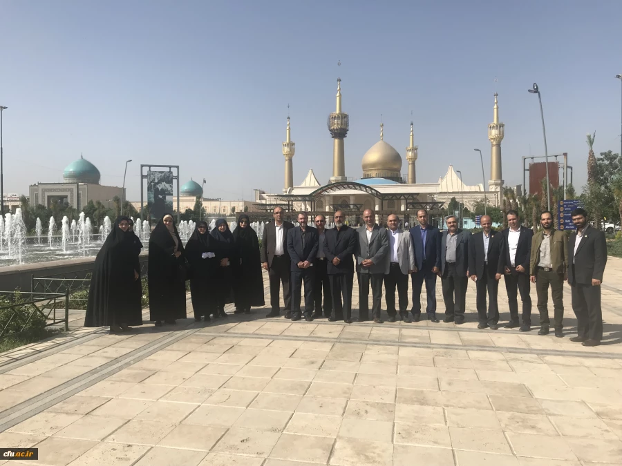 در آستانه سالگرد ارتحال بنیانگذار کبیر انقلاب اسلامی؛

آئین تجدید میثاق خانواده دانشگاهیان کشور با آرمان های امام خمینی(ره) و مقام معظم رهبری (مدظله العالی) برگزار شد 2