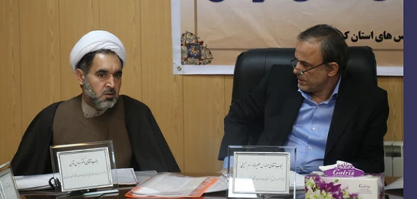 استاندار کرماندر جلسه هیأت امنای دانشگاه فرهنگیان استان کرمان عنوان کرد:

فرصت خوبی برای ارتقای کیفیت دانشگاه فرهنگیان در استان کرمان فراهم است
 4