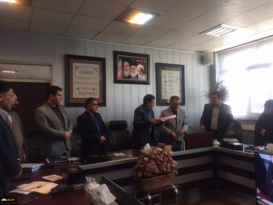 دکتر خنیفر در معارفه سرپرست معاونت نظارت، ارزیابی و تضمین کیفیت عنوان کرد:

دانشگاه فرهنگیان با کل سند تحول بنیادین ارتباط دارد 2