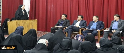 حضور سرزده  دکتر خنیفر در مرکز آموزش عالی  شهید شرافت تهران و افطار در جمع دانشجو معلمان