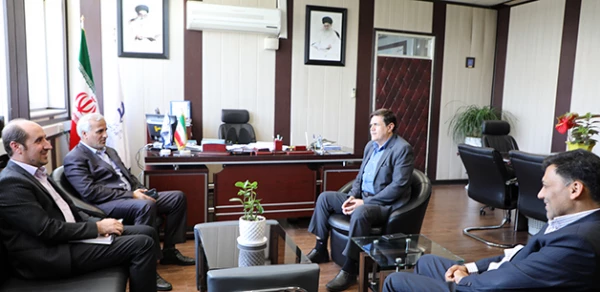 دیدار دکتر خنیفر با حسنی نماینده مردم شریف رشت برگزار شد 4