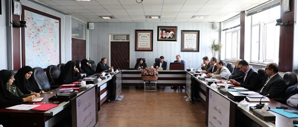 در نشست هم اندیشی جایگاه مشاوره در سراهای دانشجویی و اهمیت مراکز آموزش و خدمات روانشناختی تاکید شد:

معلم در نقش مهارتگر، مربی، راهنما، مشاور و تسهیل گر در امر تعلیم و تربیت 2