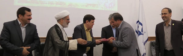 با حضور رئیس دانشگاه فرهنگیان انجام شد:

افتتاح ساختمان جدید مدیریت امور پردیس های استان قم 5