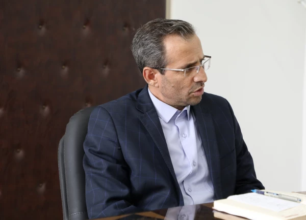 سرپرست معاونت پژوهشی و فنآوری دانشگاه فرهنگیان عنوان کرد:

ایجاد مشاوره پژوهشی دانشجومعلمان و ماموریت گرا و هدفمند شدن پایان نامه ها  از برنامه آتی معاونت پژوهشی است 2