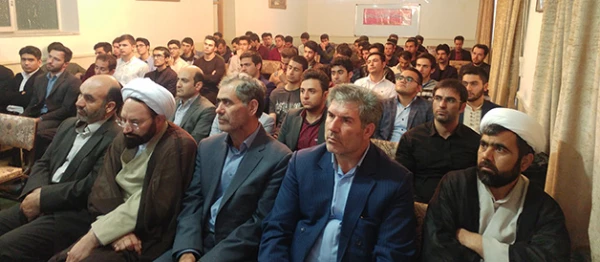 در مرکز آزادگان نیر برگزار شد:

مراسم آیین تجلیل ازبرترین های علمی، فرهنگی، ورزشی دانشجومعلمان 
 4