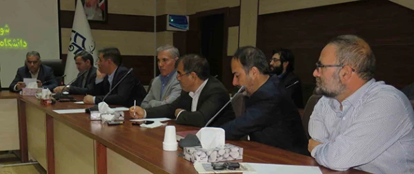 به همت نهاد نمایندگی مقام معظم رهبری در دانشگاه برگزار شد:

جلسه شورای هم اندیشی اساتید دانشگاه فرهنگیان آذربایجان شرقی
 2