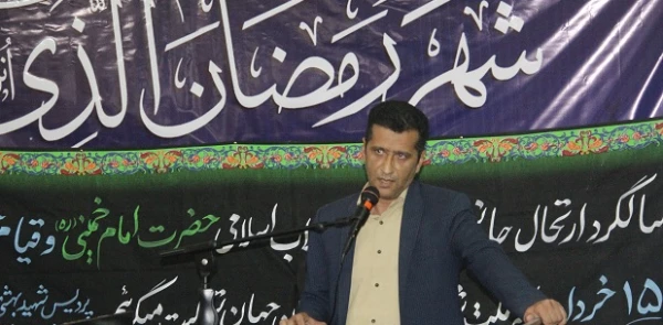 در پردیس شهید بهشتی هرمزگان برگزار شد:

 مراسم گرامیداشت بیست و نهمین سالگرد ارتحال بنیانگذار جمهوری اسلامی حضرت امام خمینی (ره) 2