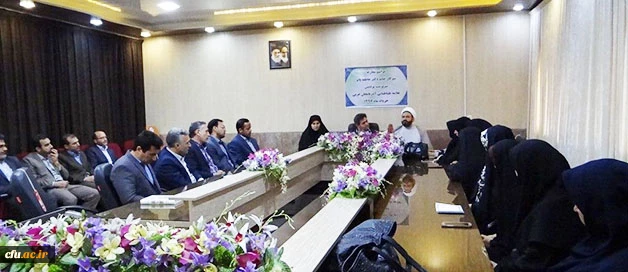 طی مراسمی دکتر عاطفه پایز بعنوان سرپرست جدید پردیس علامه طباطبایی آذربایجان غربی معرفی شد
 
 2