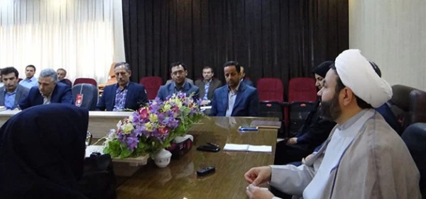 طی مراسمی دکتر عاطفه پایز بعنوان سرپرست جدید پردیس علامه طباطبایی آذربایجان غربی معرفی شد
 
 3