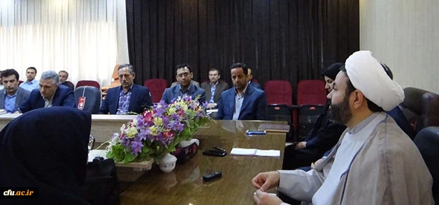 طی مراسمی دکتر عاطفه پایز بعنوان سرپرست جدید پردیس علامه طباطبایی آذربایجان غربی معرفی شد
 
 3