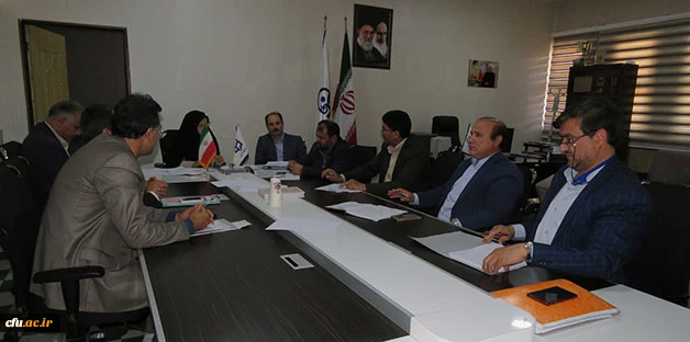 با حضور کارشناس مسئولان استان آذربایجان شرقی انجام شد:

بررسی مشکلات و ارائه پیشنهادت و راهکار ها در حوزه های مختلف
 4