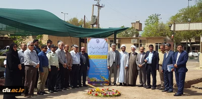 با حضور مسئولان  استان خوزستان:

 کلنگ احداث سالن چند منظوره مرکز خدیجه کبری (س) دزفول بر زمین زده شد