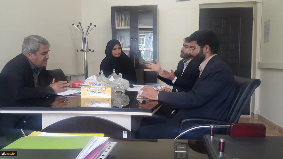 اولین جلسه مشترک مدیریت بهسازی منابع انسانی با نمایندگان گروه معارف اسلامی دانشگاه فرهنگیان در روز سه شنبه مورخ 97/03/22