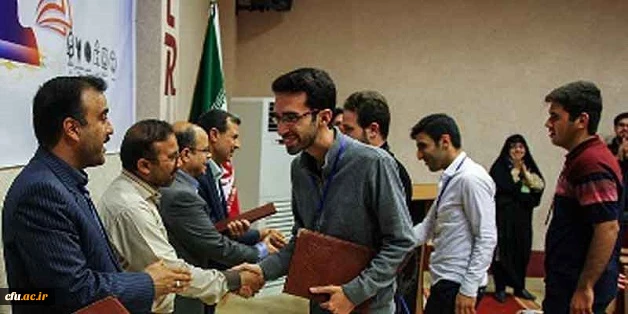 تیم بیداری اندیشه از پردیس شهید بهشتی زنجان قهرمان هفتمین دوره مسابقات ملی مناظره دانشجویان ایران در زنجان 2