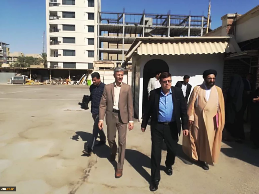 درجلسه مشترک هیات رئیسه دانشگاه با هیات امنای دانشگاه استان خوزستان مطرح شد:

تخصیص فضا برای ایجاد دانشگاه جامع فرهنگیان خوزستان 2