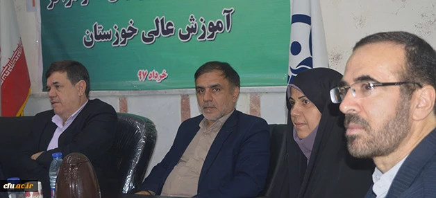 رئیس دانشگاه در جلسه پرسش و پاسخ در دانشگاه فرهنگیان خوزستان:

پیگیری مطالبات اعضای هیئت علمی و نیروهای قراردادی از برنامه های  اولویت دار دانشگاه است 4