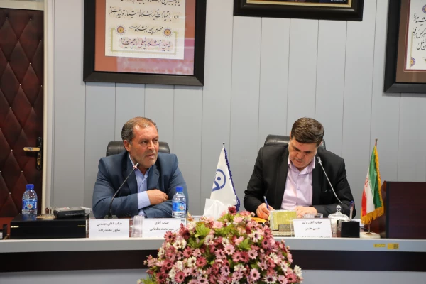 دکتر خنیفر در جلسه مجمع خیرین حامی دانشگاه فرهنگیان عنوان کرد:

دانشگاه فرهنگیان دانشگاهی ماموریت گراست که در هرشرایطی چراغ آن باید روشن باشد 2