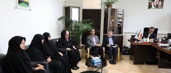 سرپرست معاونت نظارت، ارزیابی و تضمین کیفیت در نشست صمیمی با کارکنان این حوزه عنوان کرد:

آزمون اصلح مهارت آموزانِ حرفه معلمی، دهه سوم مرداد ماه سال جاری برگزار خواهد شد 4