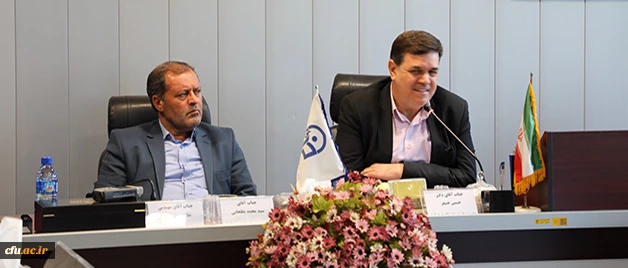 دکتر خنیفر در جلسه مجمع خیرین حامی دانشگاه فرهنگیان عنوان کرد:

دانشگاه فرهنگیان دانشگاهی ماموریت گراست که در هرشرایطی چراغ آن باید روشن باشد 3