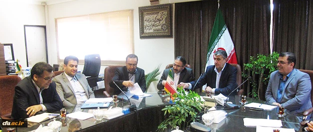 در سومین جلسه هیئت امنای استانی مازندران تاکید شد:

اهتمام مسئولان استانی مازندران برای تامین زیرساخت مناسب پذیرش دانشجو معلمان
 2