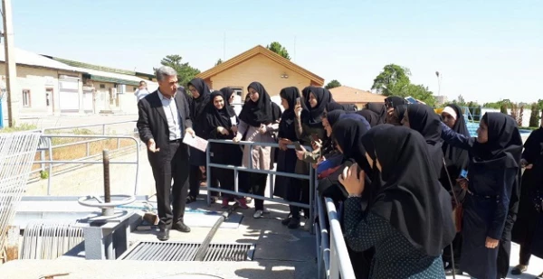 دانشجومعلمان دانشگاه فرهنگیان ارومیه از تصفیه خانه آب آشامیدنی شهرستان ارومیه بازدید کردند  5