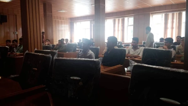 به مناسبت هفته سراهای دانشجویی:
کارگاه فضای مجازی در استان فارس برگزار شد