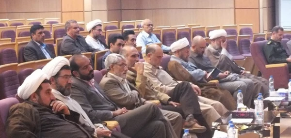 همایش اساتید بسیجی دانشگاه های سراسر استان در دانشگاه فرهنگیان کرمان برگزار شد 3