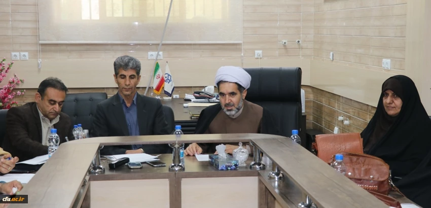 جلسه مشترک شوراهای فرهنگی، اجتماعی و دانشجویی دانشگاه فرهنگیان استان کرمان مطرح شد:

لزوم داشتن نگاه کیفی و عمیق به مسائل دانشجو معلمان
 2