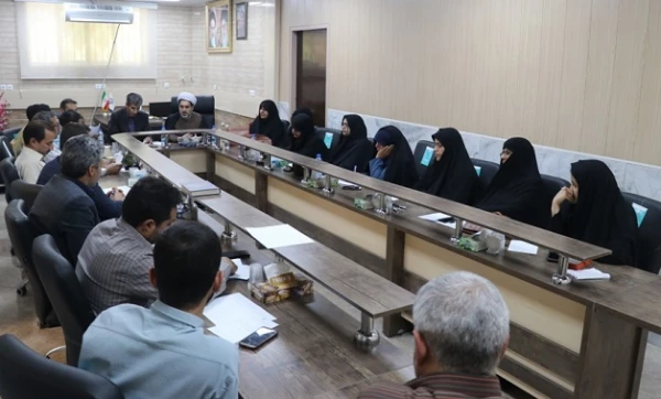 جلسه مشترک شوراهای فرهنگی، اجتماعی و دانشجویی دانشگاه فرهنگیان استان کرمان مطرح شد:

لزوم داشتن نگاه کیفی و عمیق به مسائل دانشجو معلمان
 5