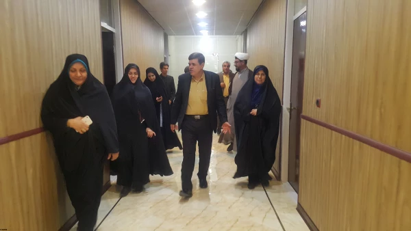 دکتر خنیفر  و هیئت همراه در بازدید از پردیس زینبیه :

به کارگیری از پتانسیل های موجود در دانشجو معلمان لازم و ضروری است