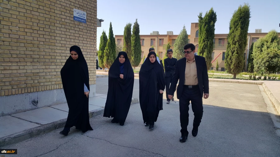 رییس دانشگاه فرهنگیان در بازدید از پردیس زینبیه تاکید کرد:

به کارگیری ظرفیت های موجود در دانشجو معلمان و مشارکت آنها در امور دانشگاه 3