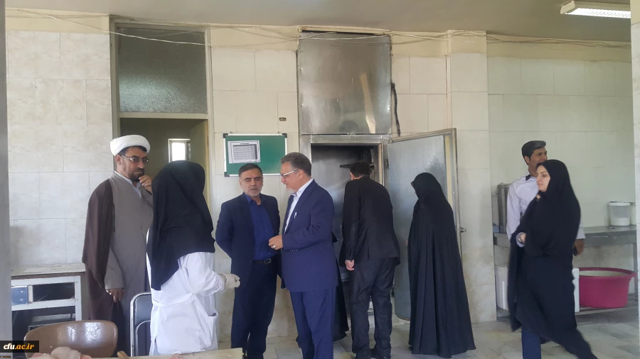 رییس دانشگاه فرهنگیان در بازدید از پردیس زینبیه تاکید کرد:

به کارگیری ظرفیت های موجود در دانشجو معلمان و مشارکت آنها در امور دانشگاه 4