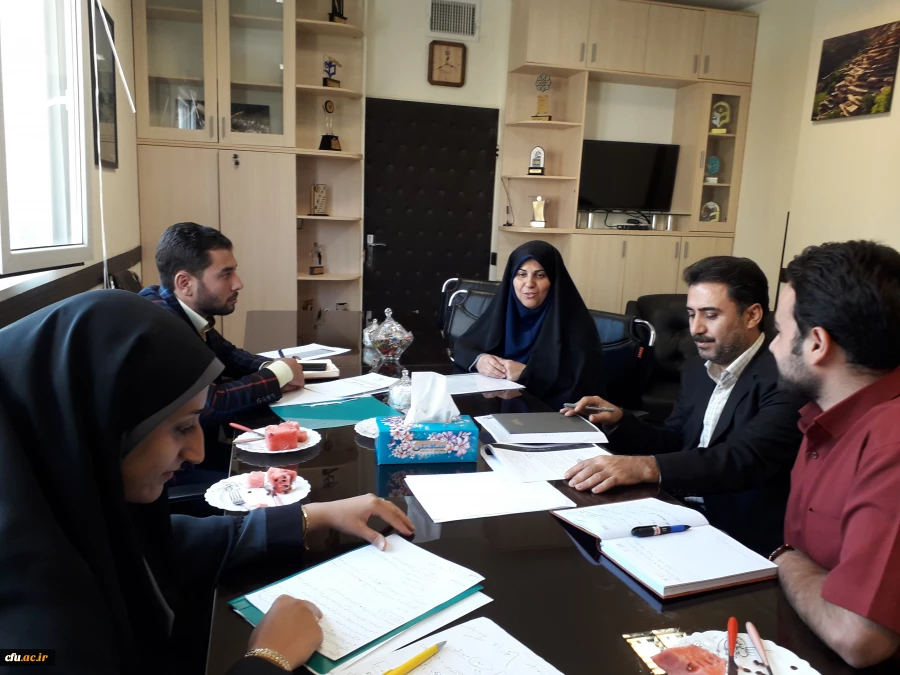 در پنجمین جلسه هیات مؤسس انجمن دانش آموختگان دانشگاه فرهنگیان:

برنامه ریزی در خصوص برگزاری مجمع عمومی انجمن دانش آموختگان انجام شد.