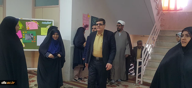 دکتر خنیفر ریاست دانشگاه از پردیس زینبیه‎  پیشوا بازدید کرد 3