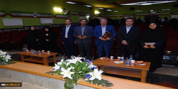 مدیرکل مشاوره بهداشت و سلامت دانشگاه فرهنگیان در پردیس علامه طباطبائی ارومیه بیان کرد:

خدمات مشاوره ای نقش مهمی در ارتقای توانایی های فردی ایفا می کند