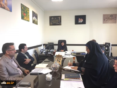 دکتر علی نژاد در اولین جلسه کمیته نظارت بر میهمانی و انتقال عنوان کرد:

با اتکا به فضایل، صفات اخلاقی و همدلی می توانیم رویکرد خوبی را جهت جذب دانشجومعلمان احصاء کنیم