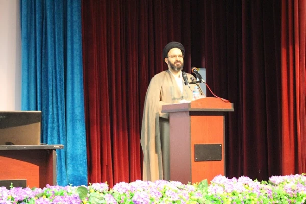 آیین افتتاحیه طرح سراسری تربیت معلم و مربی آثارشهید مطهری وسیر مطالعاتی بینش مطهر برگزار شد 2