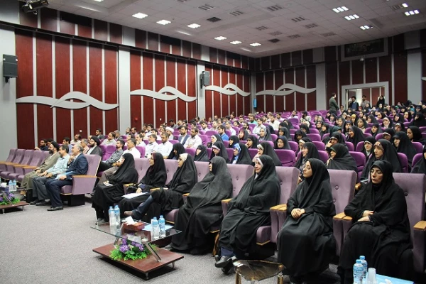 آیین افتتاحیه طرح سراسری تربیت معلم و مربی آثارشهید مطهری وسیر مطالعاتی بینش مطهر برگزار شد 4